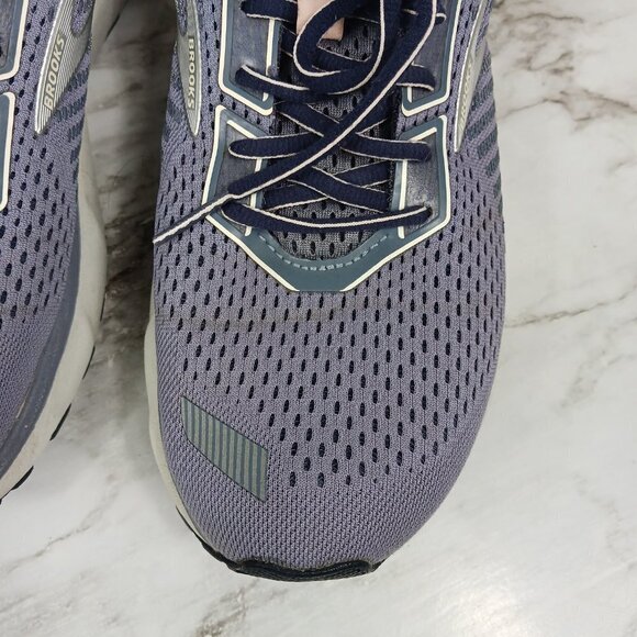 Brooks Ghost 12 Running Shoes Women size 11 Lavender Neutral Reflective - Picture 6 of 10